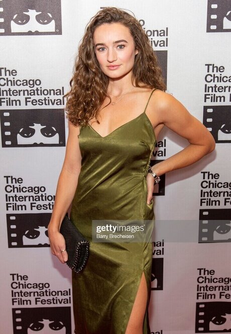 Kelley Mack hot actress img