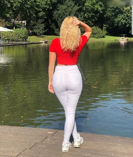 bbw glasses onlyfans nudes picture