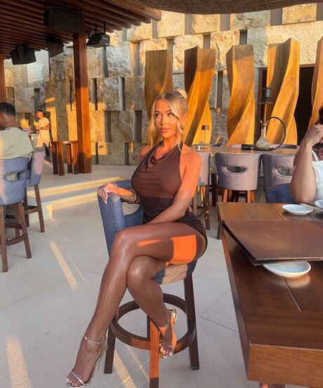 Gale Twins star nice photo