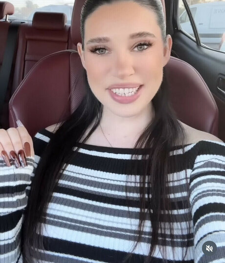 Baeeeeelyn model pretty images