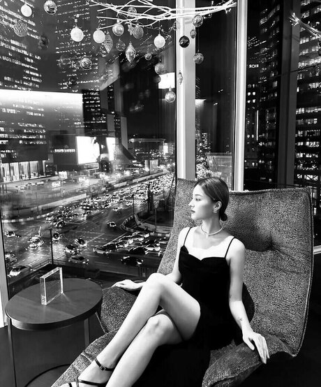 Nancy Momoland pornstar nude photo