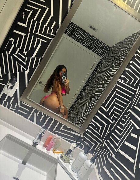 Tiffy Tots adult star pic