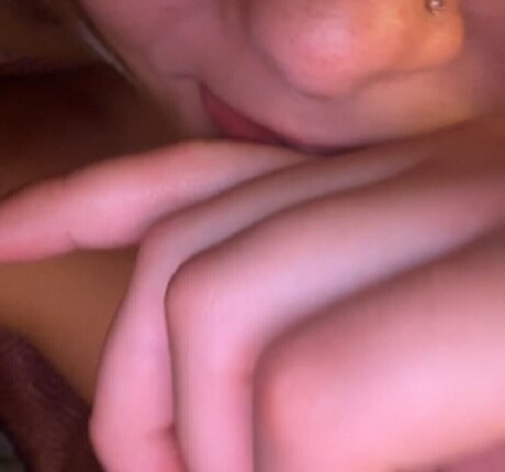 stella1005 sexy actress pic