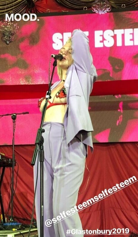 Rebecca Lucy Taylor star perfect picture