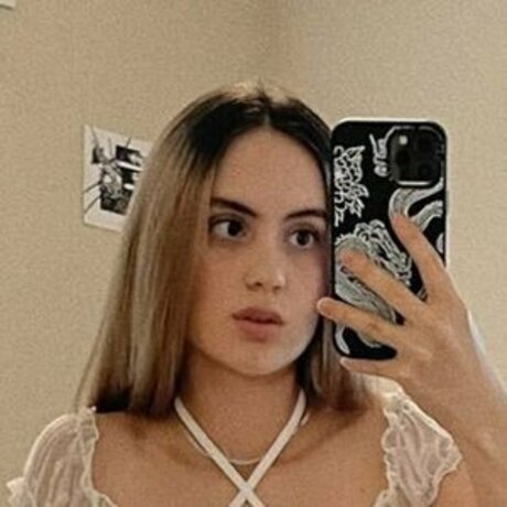 ukraine teen onlyfans pornographic pics