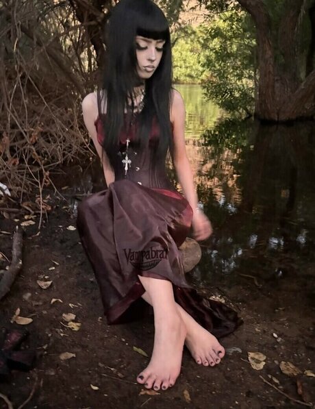 Madam Vampa model art photo