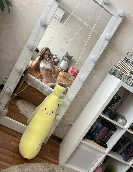 leonesan best actress gallery