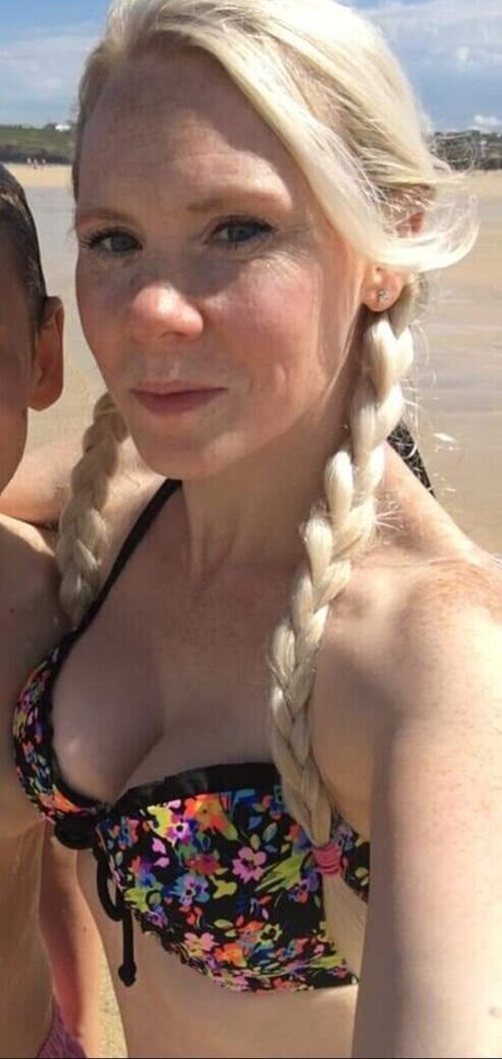 Donna Shepherd model best gallery