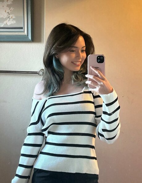 Sidsityttv star hot pic