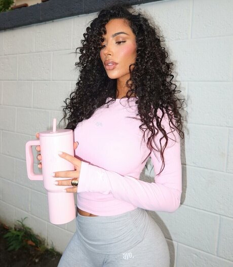 blowbang onlyfans top image