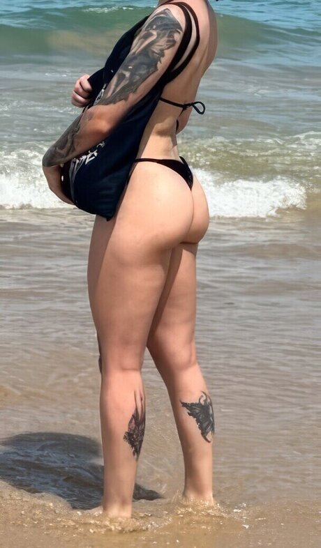 Vaneeeer_ pornstar adult photos