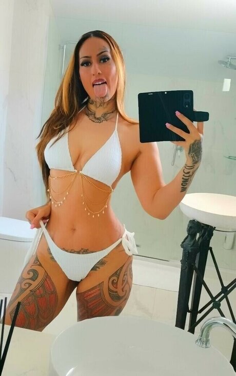 AngelTaylor359 pornographic model gallery