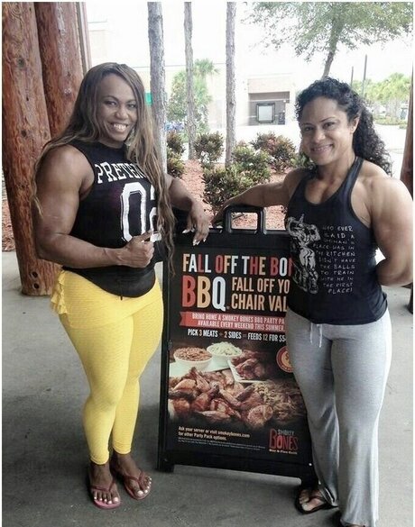 Carla Bradley porn model archive