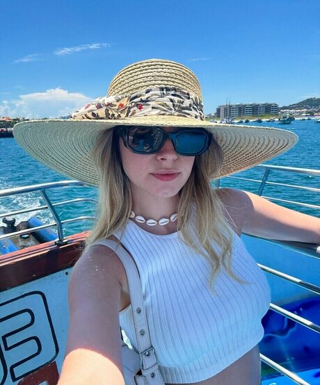 Soydairi star art pictures