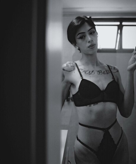 Clara Novais model hot gallery