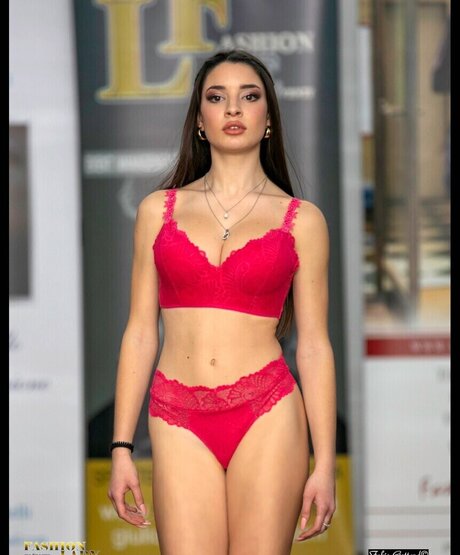 Sofia Gasparotto pornstar exclusive gallery