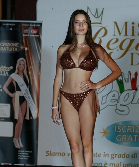 Sofia Gasparotto nice star galleries