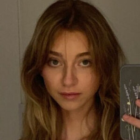 Nursevirg model pretty image