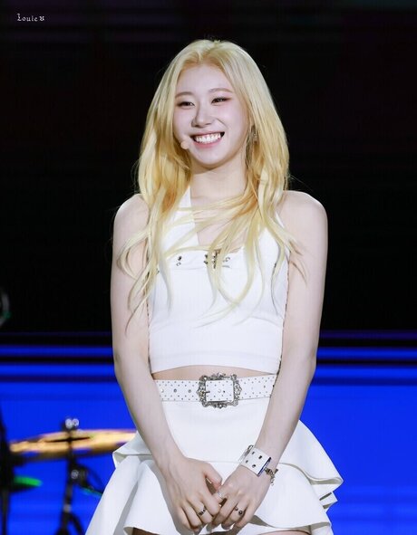 Chaeryeong hot actress gallery