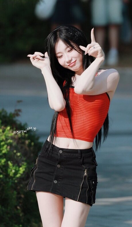 Chaeryeong art pornstar picture