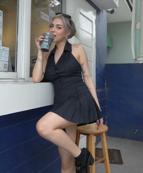 mikslmnc naked pornstar pics