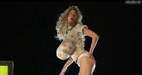 Selma Blair star photos