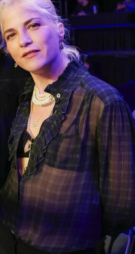 Selma Blair model nice image