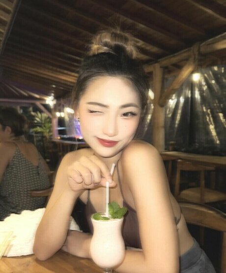 dalcompeach pornographic actress picture