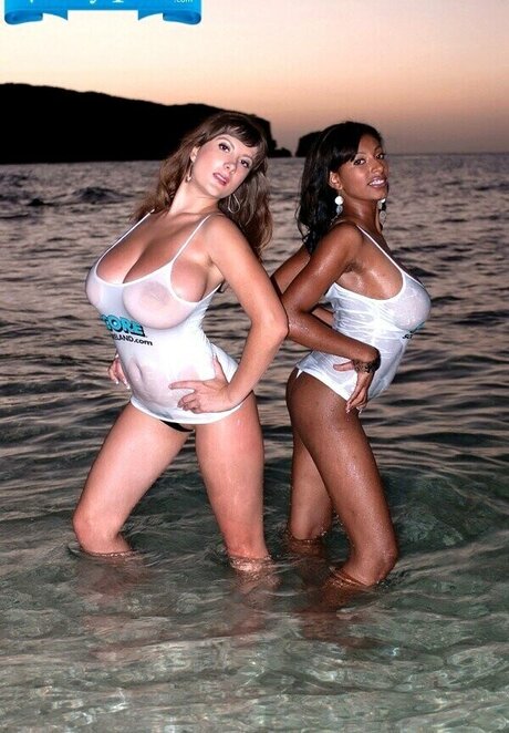 Lil Chica sexy star picture