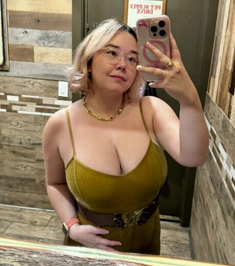 bingsuccino sex model picture