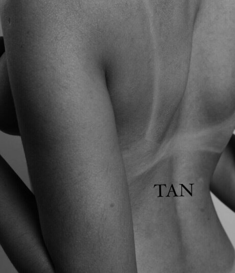 Aurora Sinclair model sex img