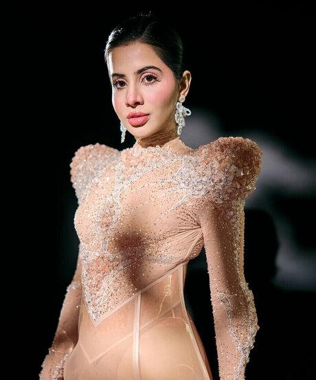 Urfi Javed adult actress images