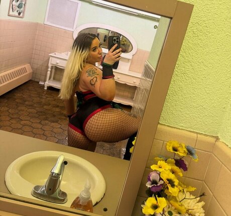 Ivy Malibu pornstar hot image