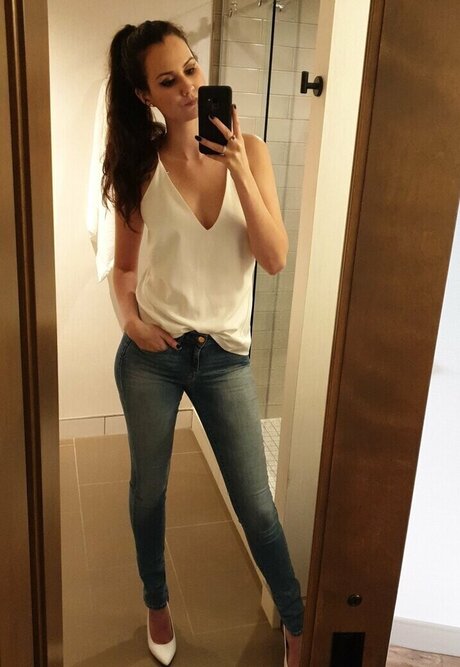 Sydney Watson pornstar high quality photo