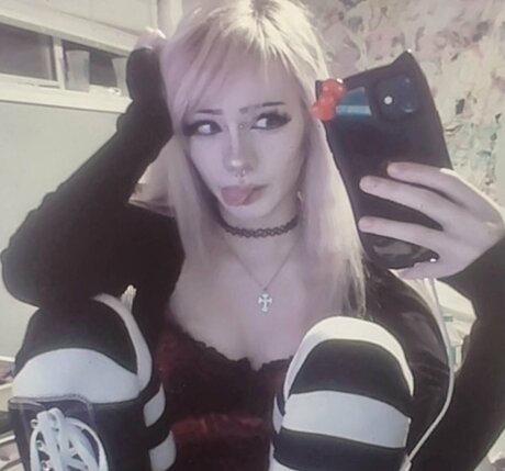 doublekcryystals star adult image