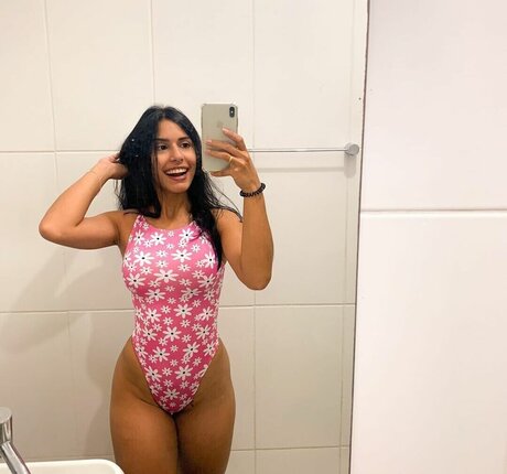 Lara Camilo free pornstar archive