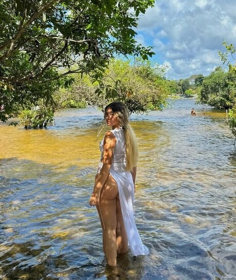 Luanny Passos naked actress pics