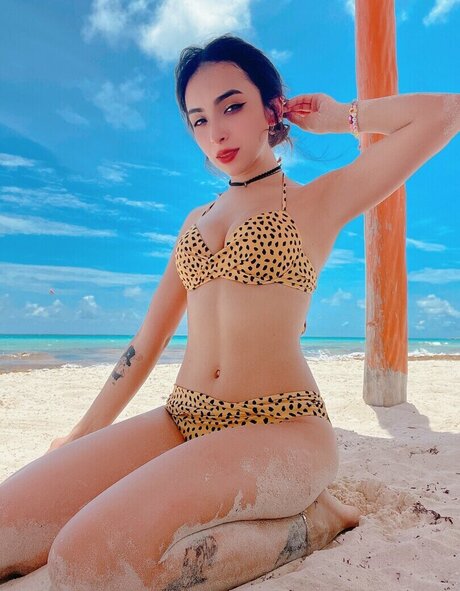 Nanatyx naked model archive