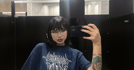 amateur naked onlyfans pornographic photo