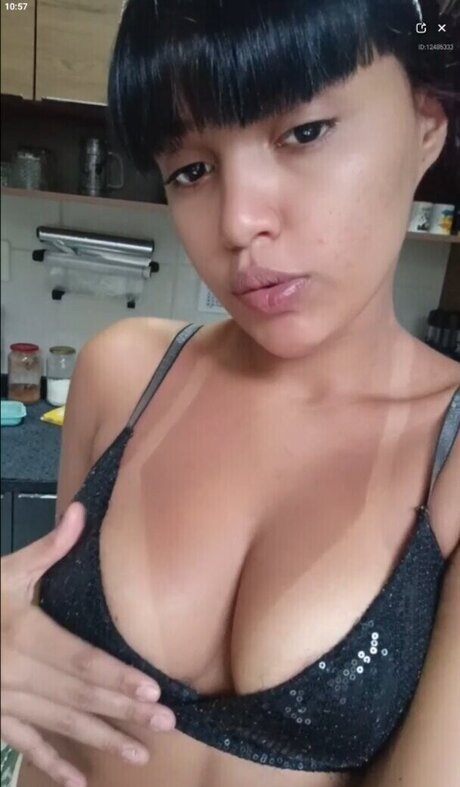 SandraBezerraCast nudes star images