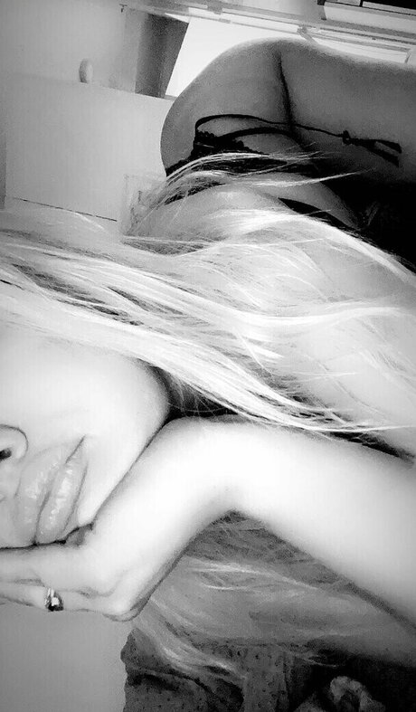 oiled tits onlyfans hot sexy photos