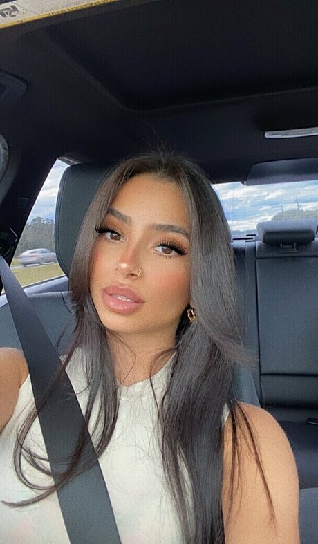 Seniaax3 beautiful star pic