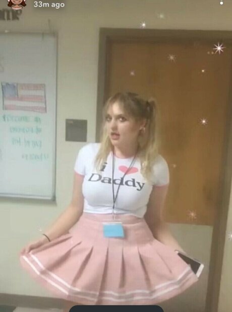 TalkFastEllie star best image