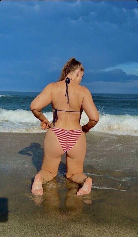 Crystal Quin erotic pornstar gallery