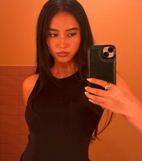 Aria Tehani Miller pornstar hd pictures