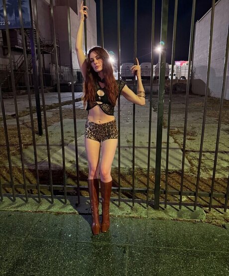 Michaela Jill Murphy naked pornstar img