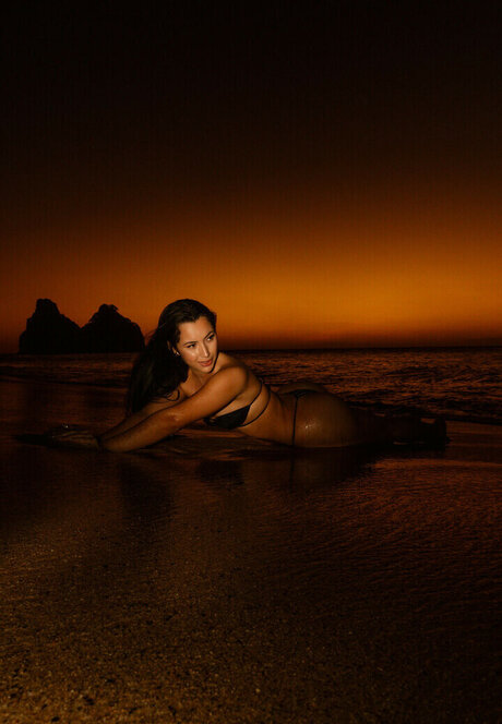 Neuronha Neurnha19 actress img