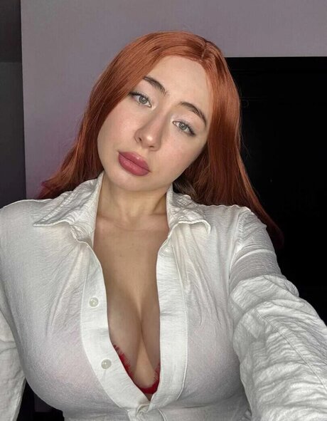 nisaatane perfect actress image