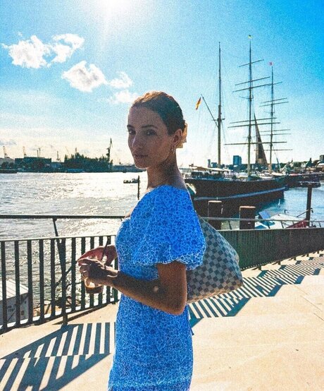 Nadine Menz best model pictures