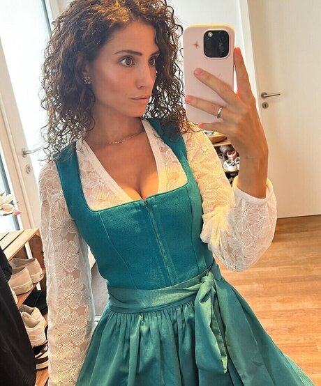 Nadine Menz pornstar exclusive archive